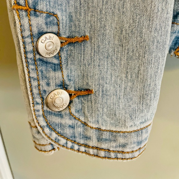 CAbi light blue denim blazer jacket button front #250 stretch Women’s Size L - Picture 5 of 9